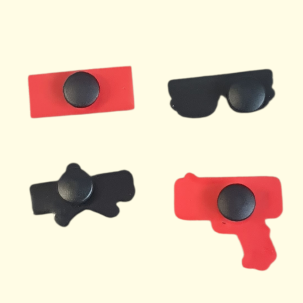 Supreme Crocs Charms x4