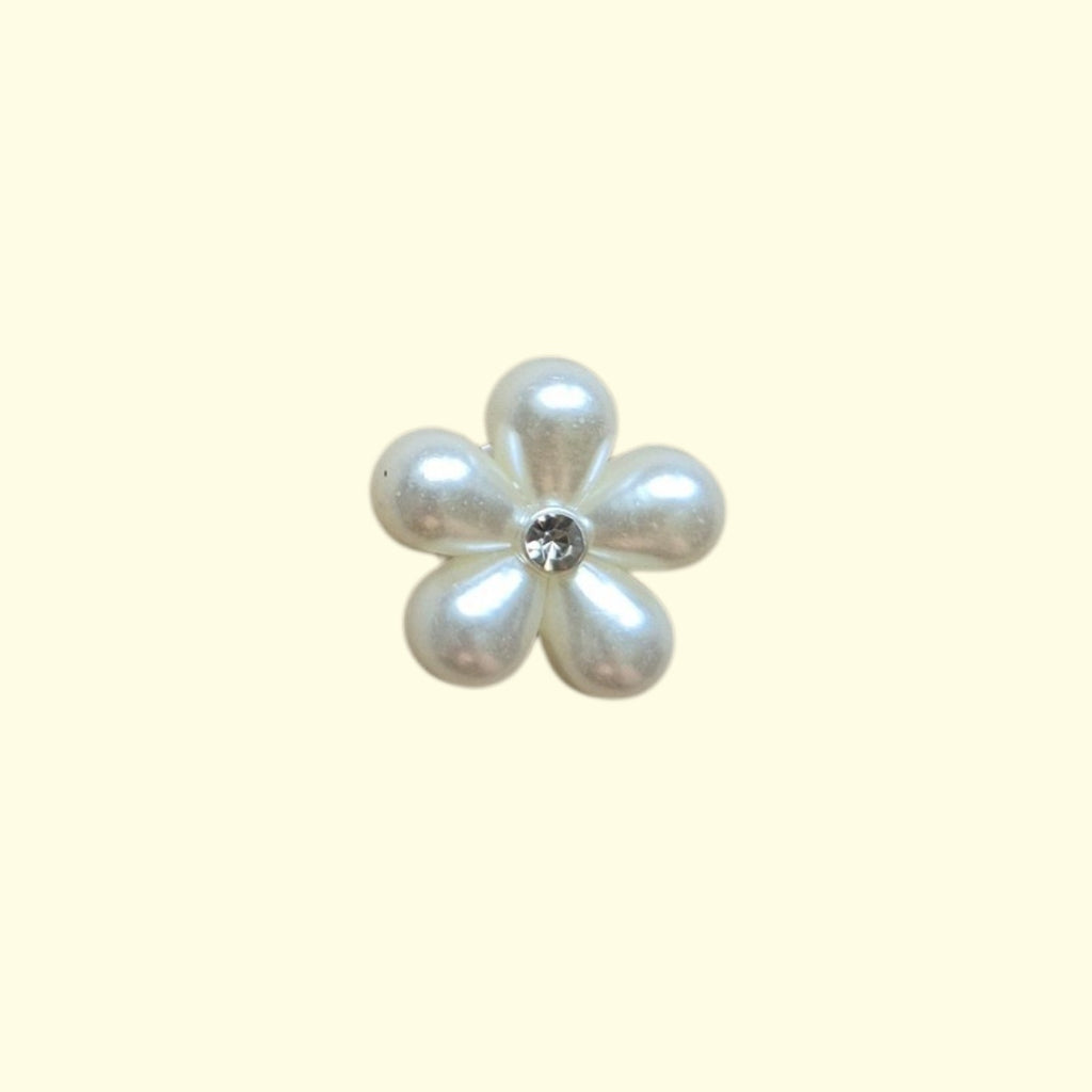 Pearl Teddy Crocs Charms x4