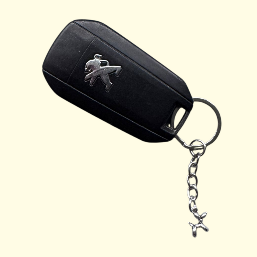 Balloon Dog Silver Keyring