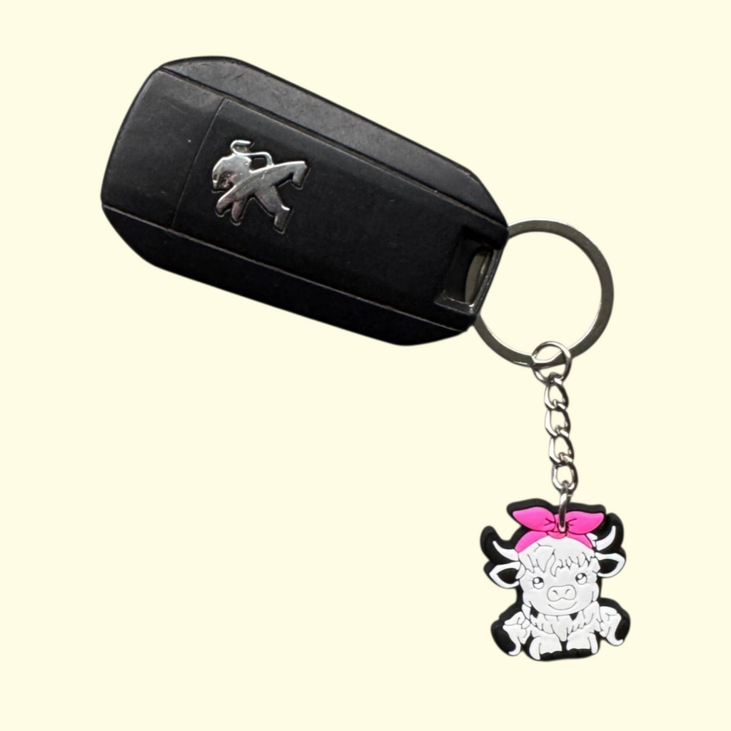 Highland Cow White Bow Sitting Keyring