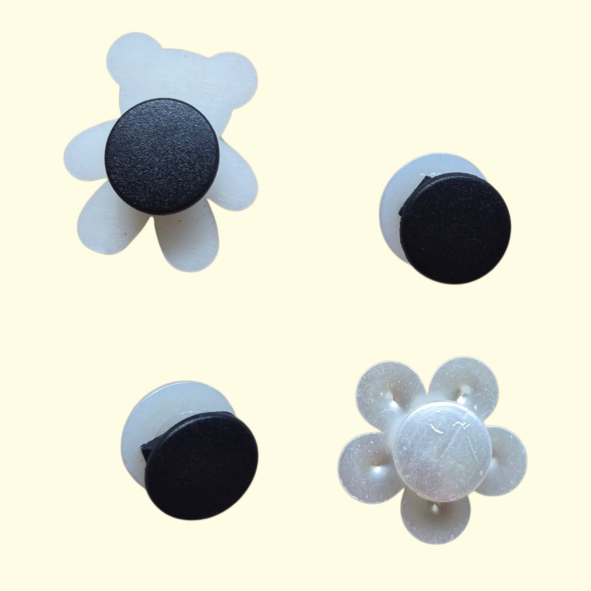 Pearl Teddy Crocs Charms x4