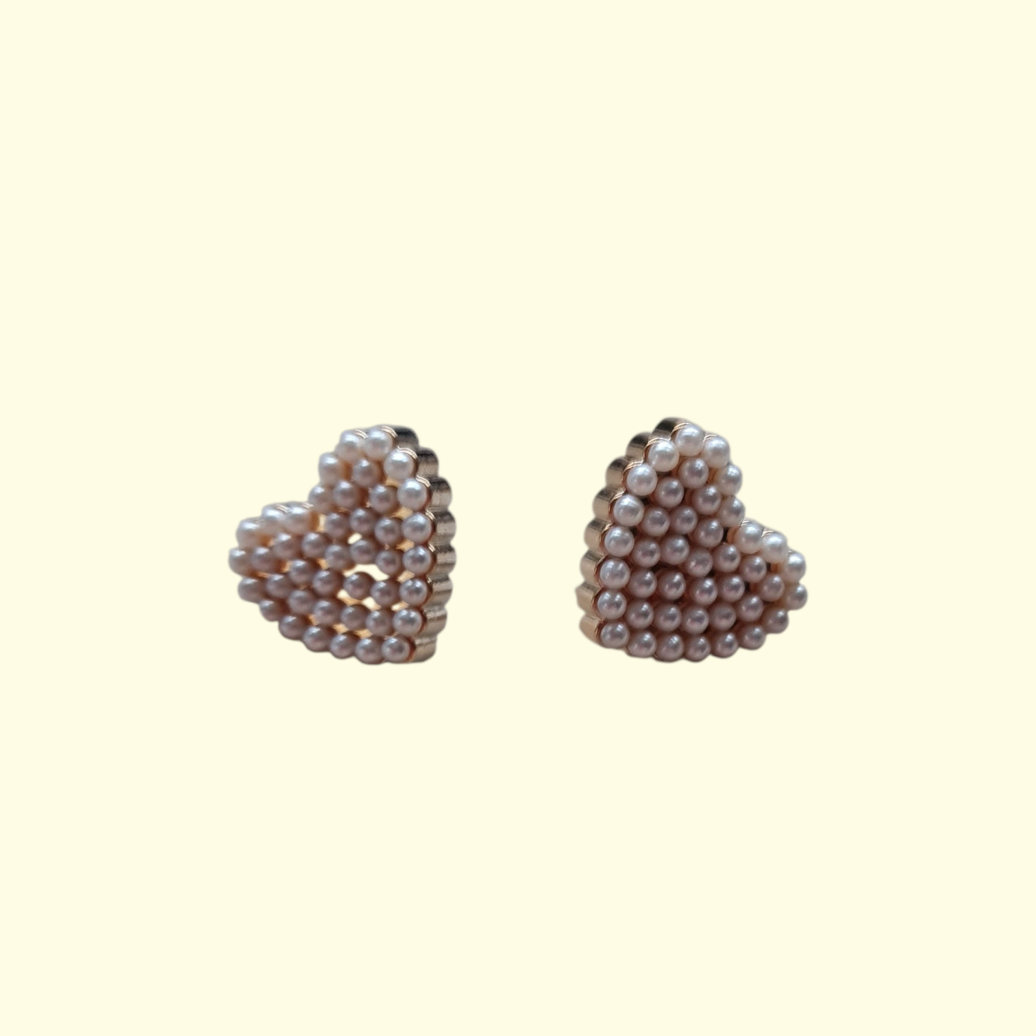 Gold Bling Pearl Heart Shoelace Charms