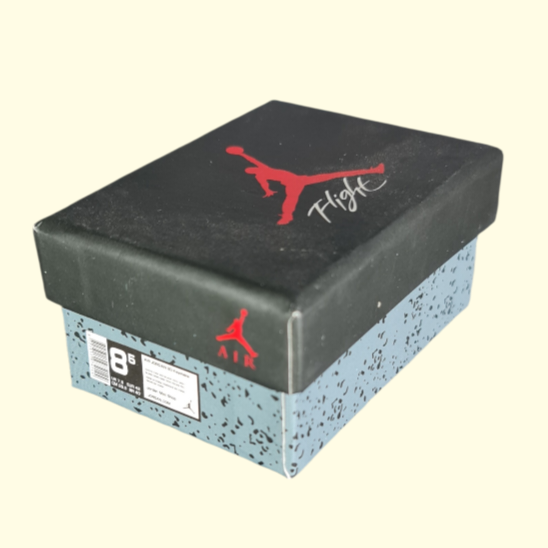 Flight Sneaker Gift Box