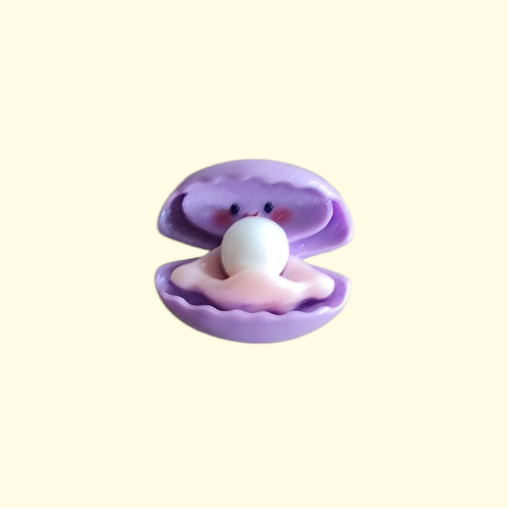 Pearl Pocket Hug