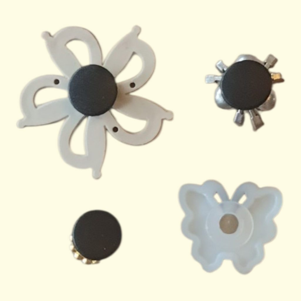 Gold Wheel Crocs Charms x4