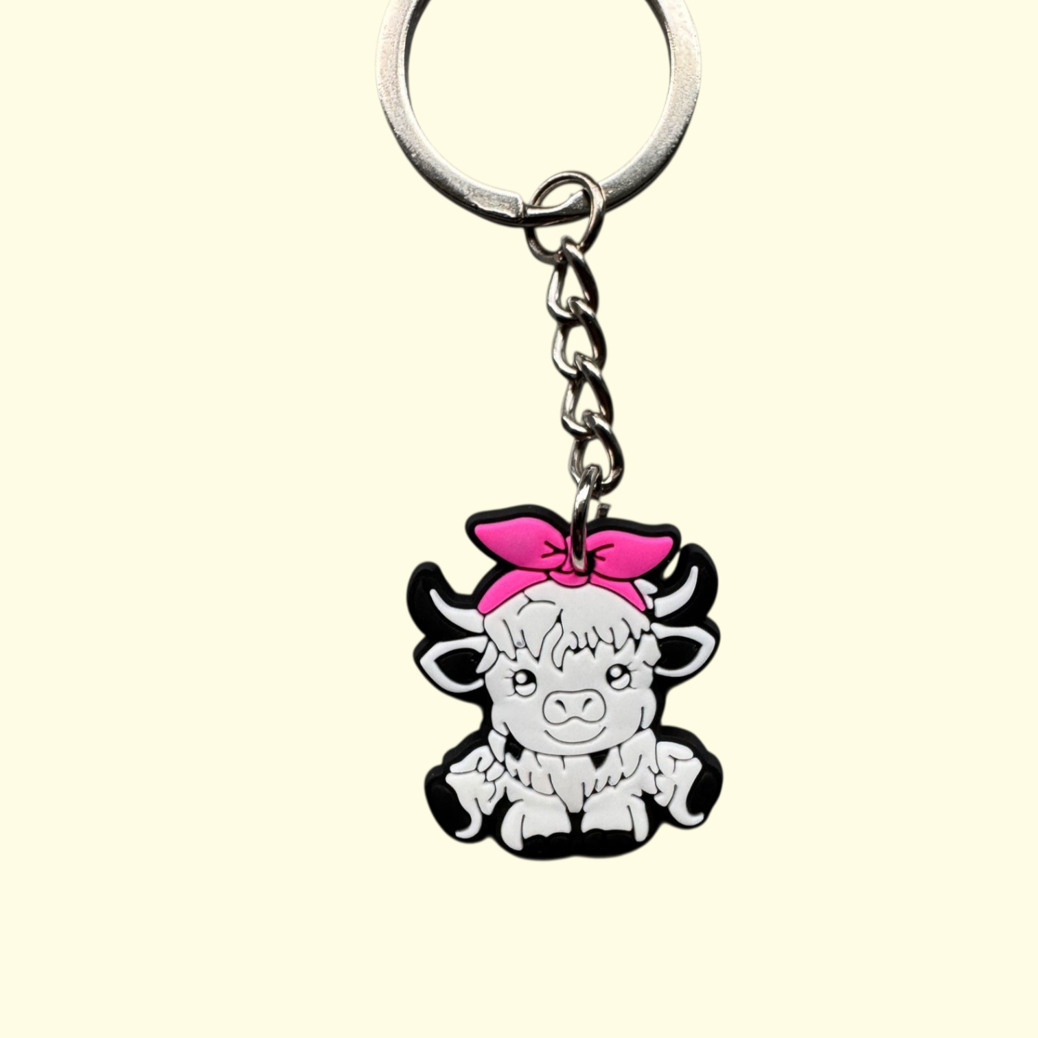 Highland Cow White Bow Sitting Keyring