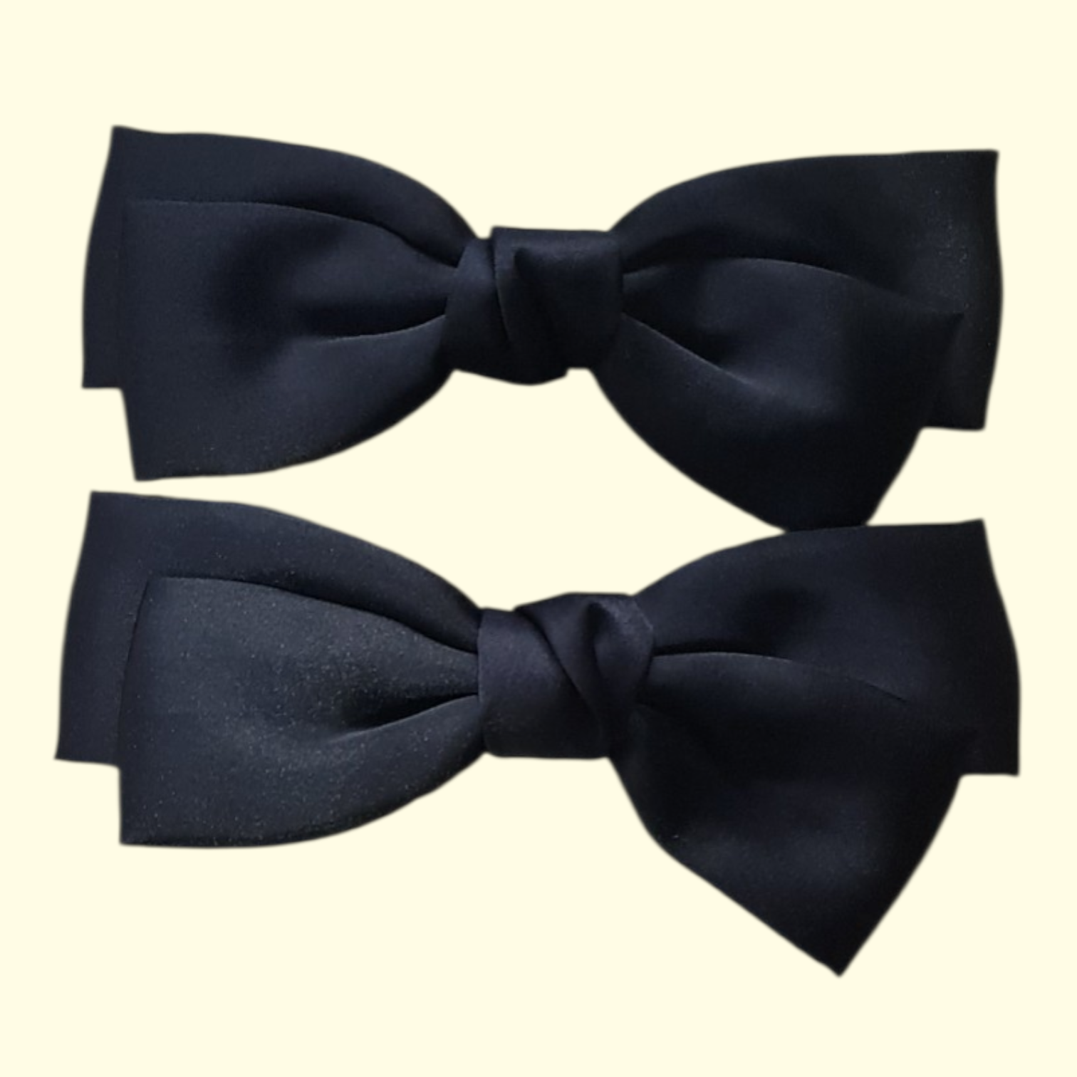 Bow Black Crocs Charms x2