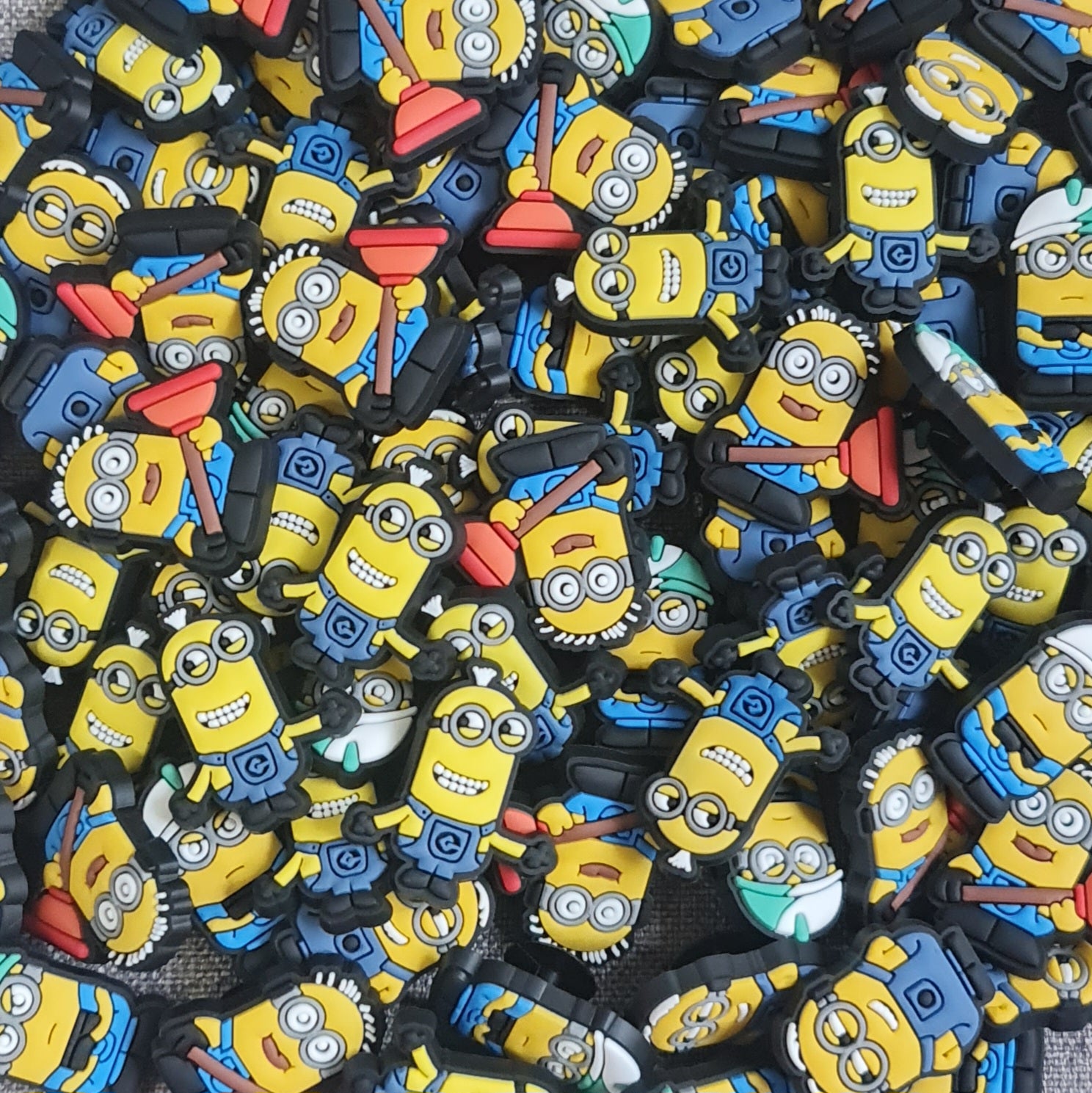 Minions Crocs Charms x4