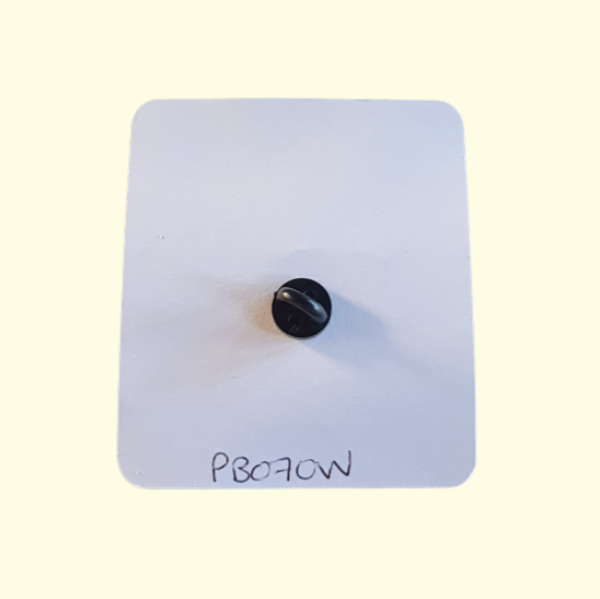 Stitch Love Pin Badge