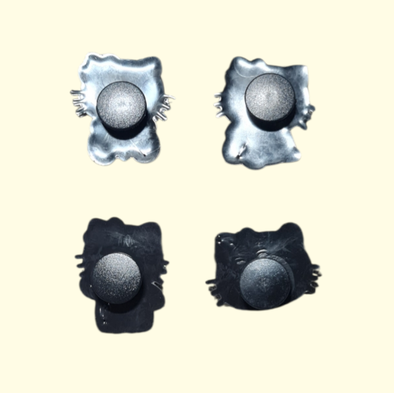 Hello Kitty Crocs Charms x4