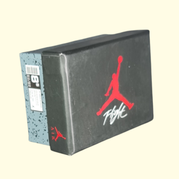 Flight Sneaker Gift Box