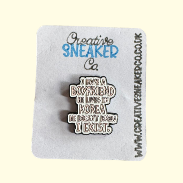 K-Pop Korean Boyfriend Pin Badge